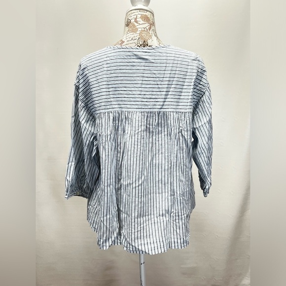 🛍️MAX STUDIO Blue and white stripe casual top size XS - Picture 6 of 13